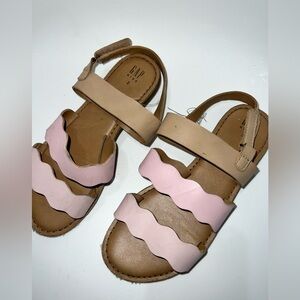 Gap Kids sandals Size 2